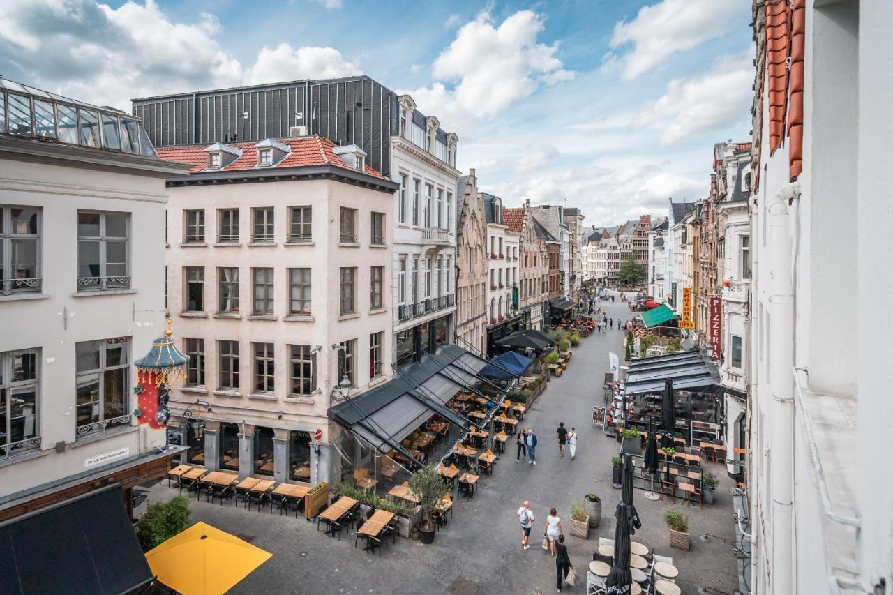 Tempel Cathedral Lodge In The Heart Of Antwerpen Bagian luar foto