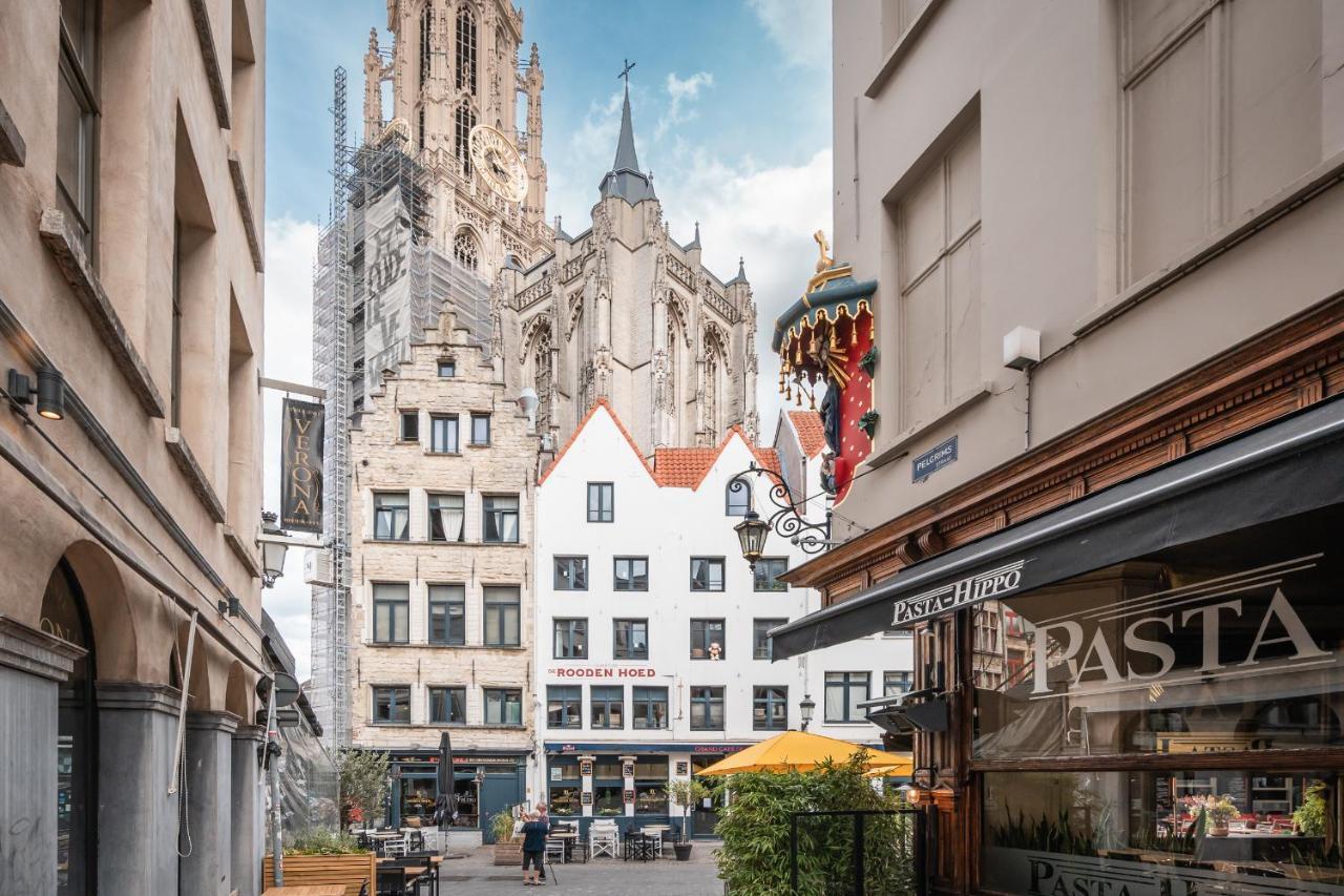 Tempel Cathedral Lodge In The Heart Of Antwerpen Bagian luar foto